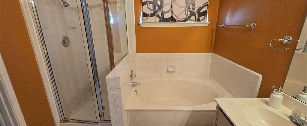 6941 Hickory Creek, Plano, TX 75023 6941 Hickory Creek, Plano, TX 75023