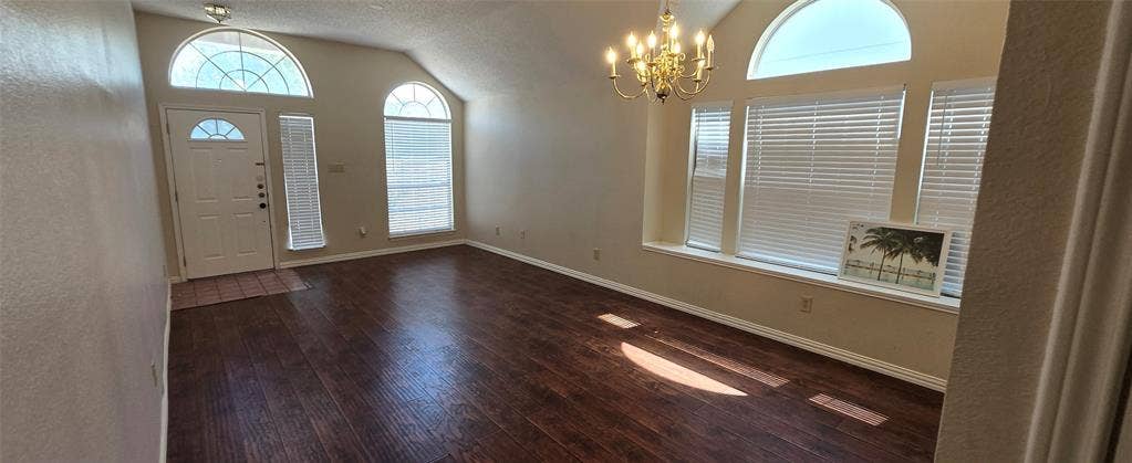 6941 Hickory Creek, Plano, TX 75023 6941 Hickory Creek, Plano, TX 75023