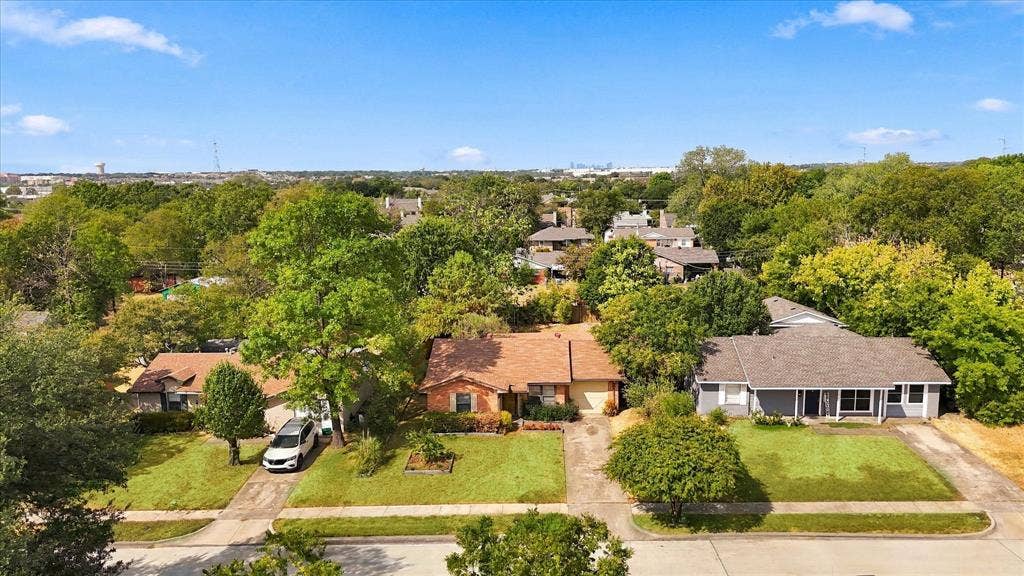 733 Red Mill Lane, Mesquite, TX 75149 733 Red Mill Lane, Mesquite, TX 75149