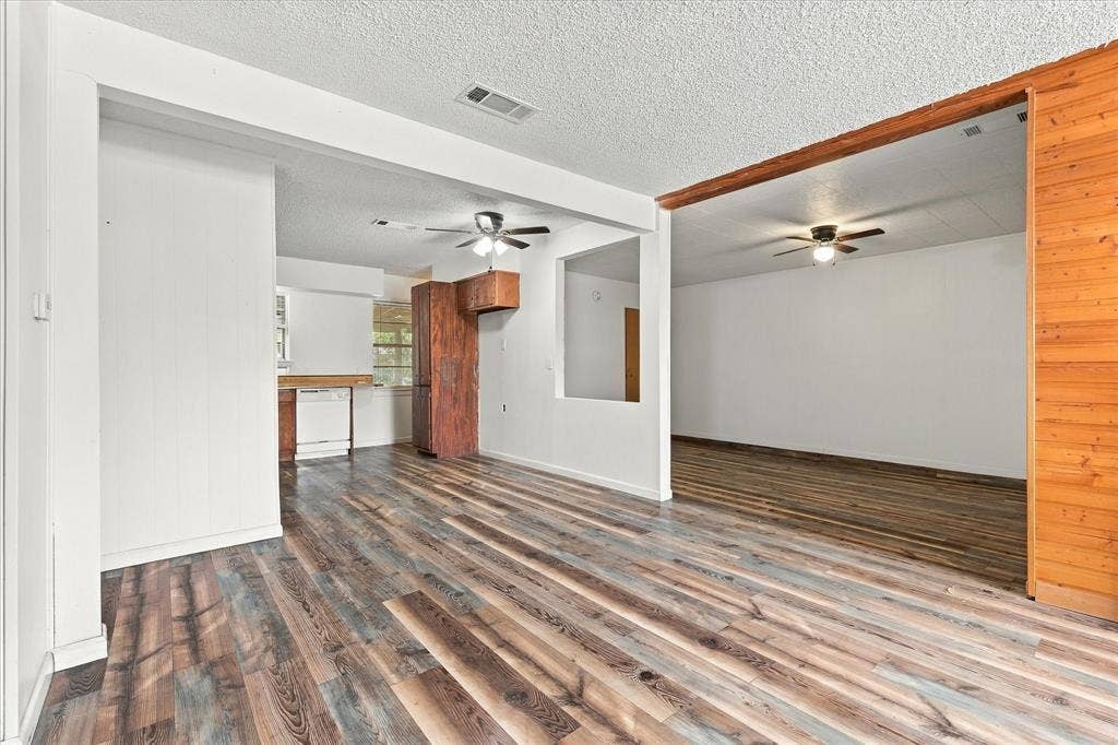 733 Red Mill Lane, Mesquite, TX 75149 733 Red Mill Lane, Mesquite, TX 75149