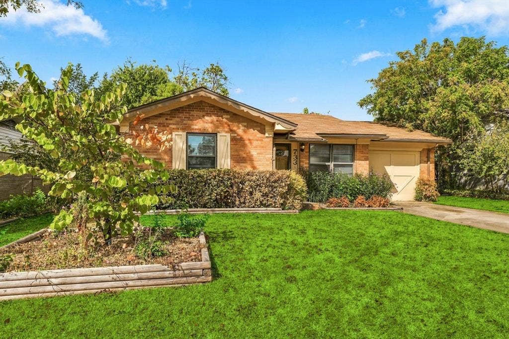 733 Red Mill Lane, Mesquite, TX 75149 733 Red Mill Lane, Mesquite, TX 75149