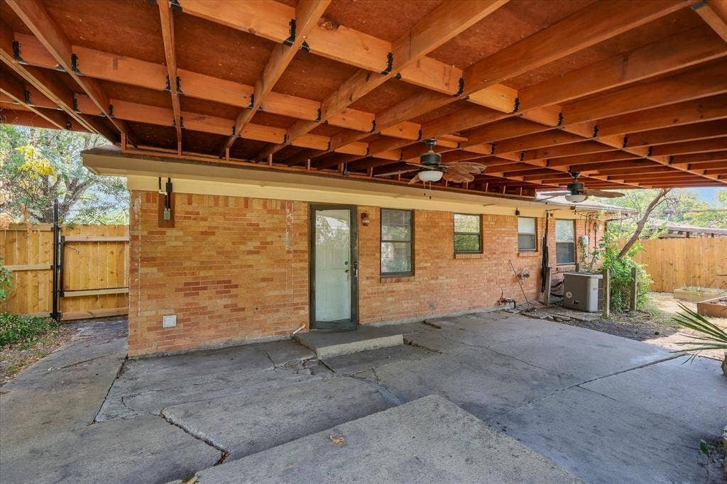 733 Red Mill Lane, Mesquite, TX 75149 733 Red Mill Lane, Mesquite, TX 75149
