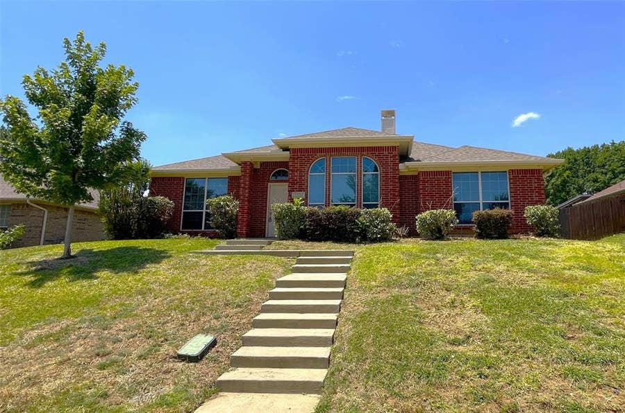 Property photo for 1534 Steamboat Trail, Lewisville, TX