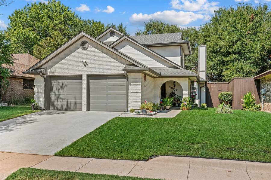 Property photo for 8809 Tyne Trail, Fort Worth, TX