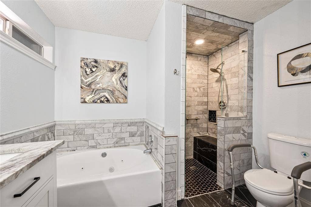 8809 Tyne Trail, Fort Worth, TX 76118 8809 Tyne Trail, Fort Worth, TX 76118