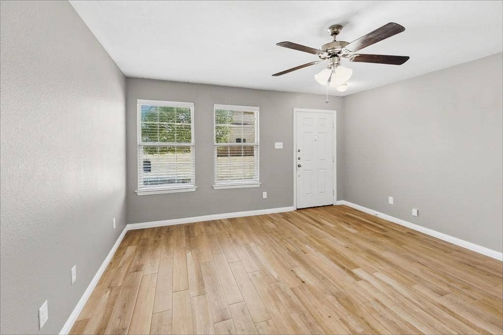 733 River Hill Lane, Fort Worth, TX 76114 733 River Hill Lane, Fort Worth, TX 76114