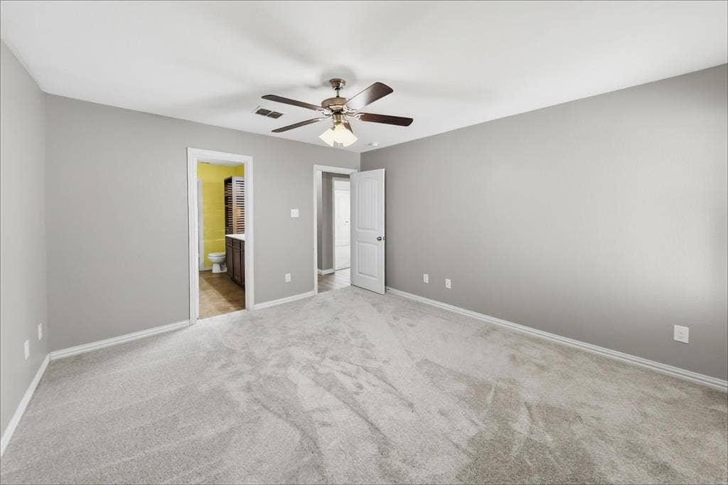 733 River Hill Lane, Fort Worth, TX 76114 733 River Hill Lane, Fort Worth, TX 76114