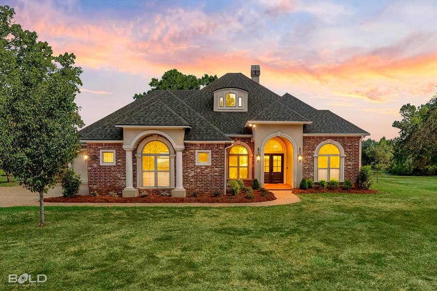 Property photo for 157 Jennifer Drive, Stonewall, LA