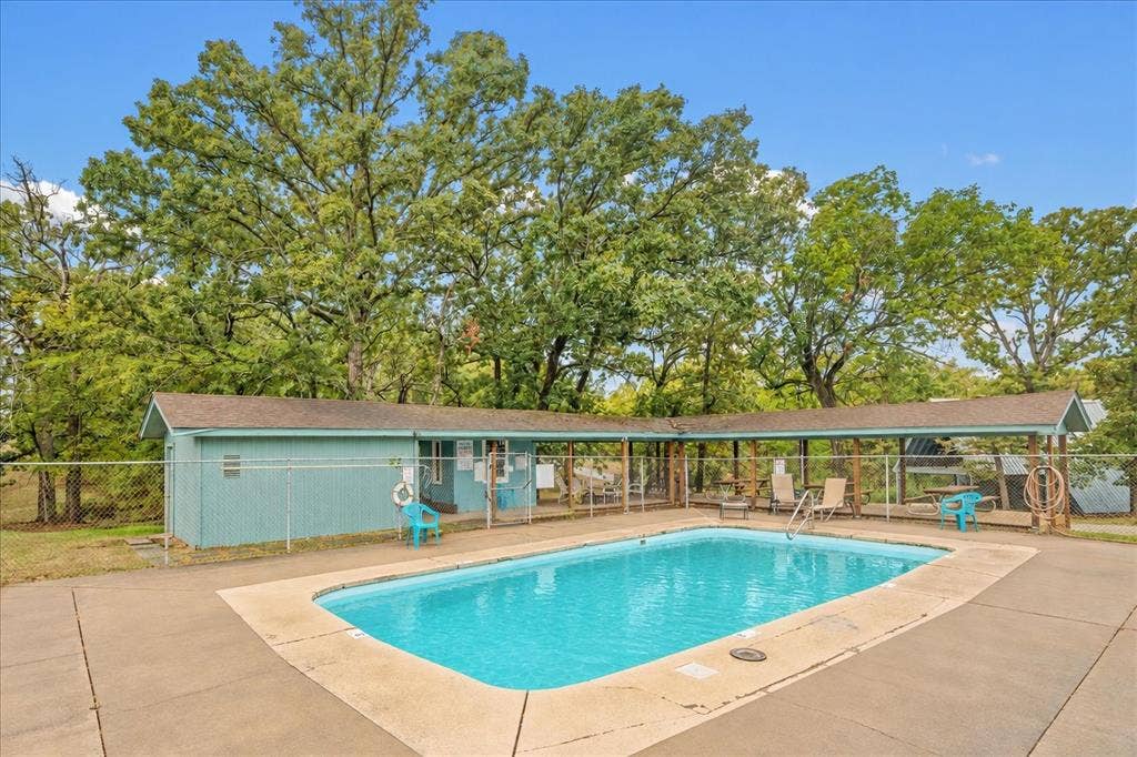 5650 Point Lavista, Malakoff, TX 75148 5650 Point Lavista, Malakoff, TX 75148