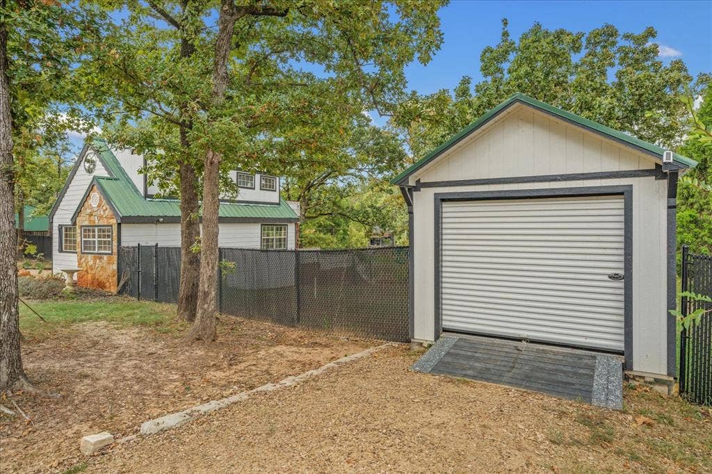 5650 Point Lavista, Malakoff, TX 75148 5650 Point Lavista, Malakoff, TX 75148