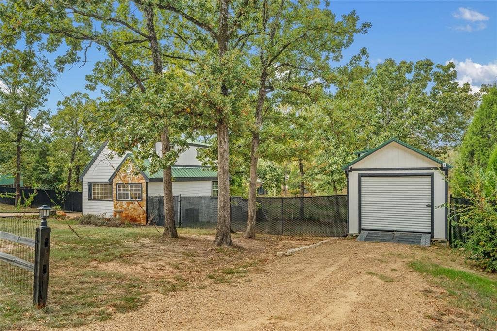 5650 Point Lavista, Malakoff, TX 75148 5650 Point Lavista, Malakoff, TX 75148