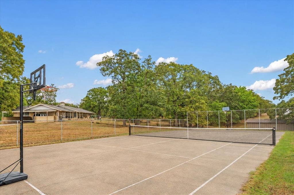 5650 Point Lavista, Malakoff, TX 75148 5650 Point Lavista, Malakoff, TX 75148