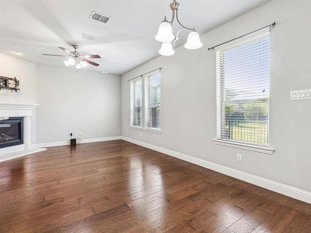 4820 Pasadena Drive, Plano, TX 75024 4820 Pasadena Drive, Plano, TX 75024
