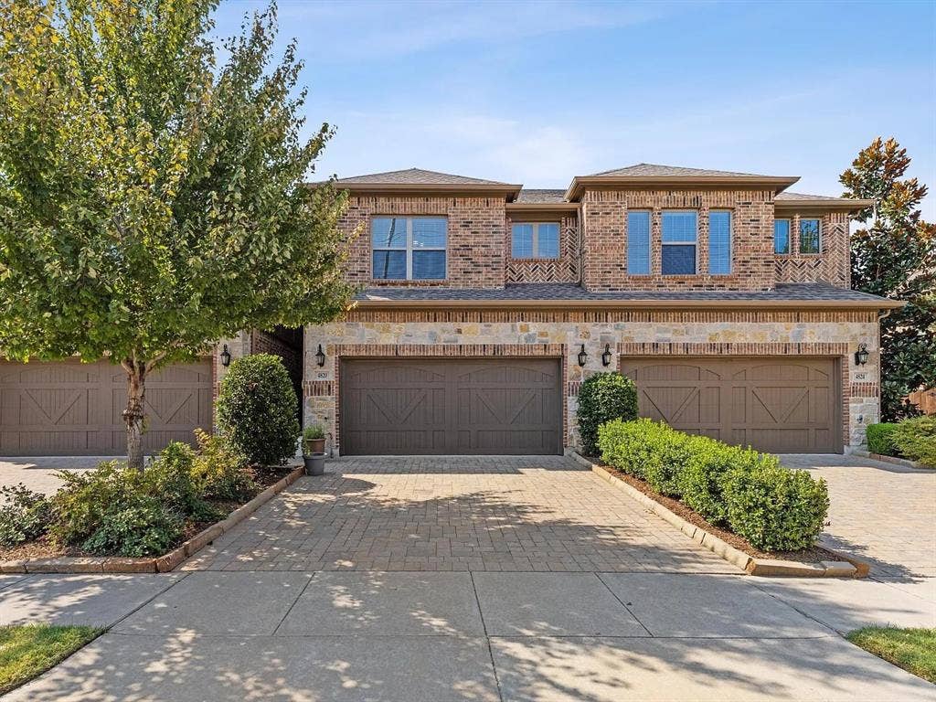 4820 Pasadena Drive, Plano, TX 75024 4820 Pasadena Drive, Plano, TX 75024