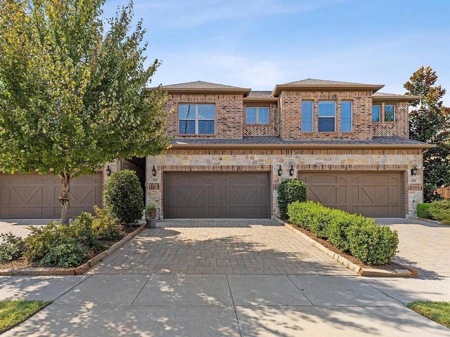 Property photo for 4820 Pasadena Drive, Plano, TX
