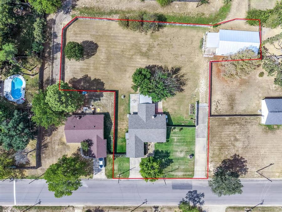 Property photo for 1013 Texas Street, Sulphur Springs, TX