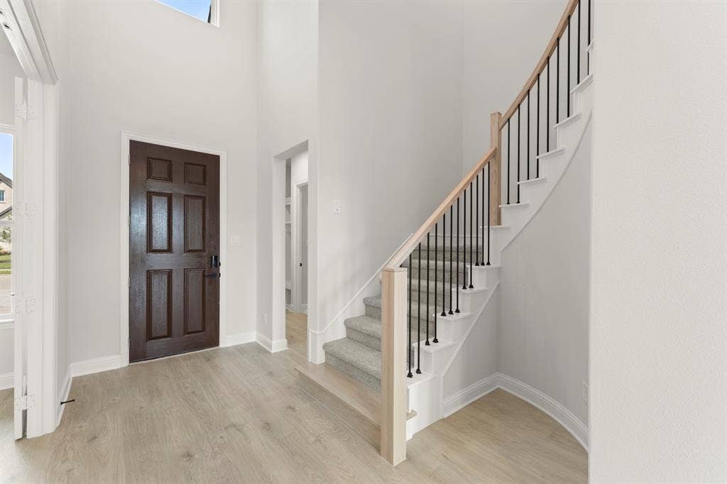 2129 Wickersham Road, Rockwall, TX 75087 04. 2129 Wickersham - Entry