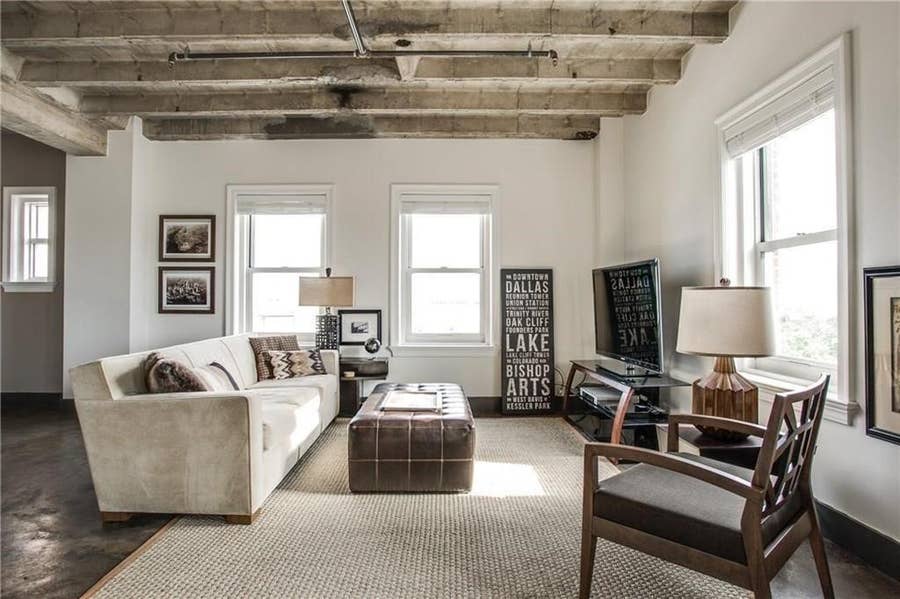 Property photo for 329 E Colorado Boulevard, #501, Dallas, TX