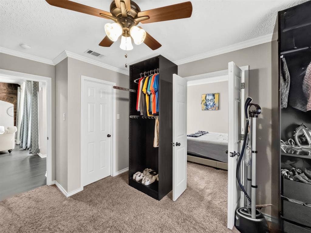 8304 Crystalwood Drive, Dallas, TX 75249 8304 Crystalwood Drive, Dallas, TX 75249