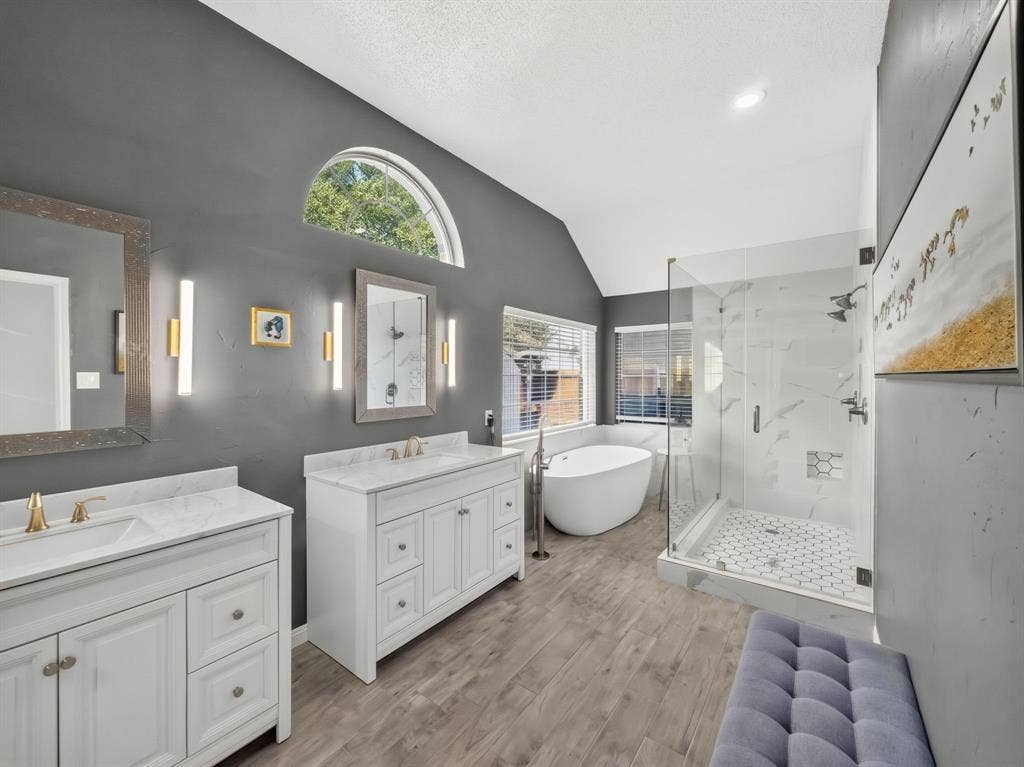 8304 Crystalwood Drive, Dallas, TX 75249 8304 Crystalwood Drive, Dallas, TX 75249