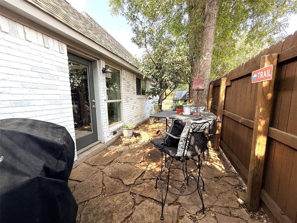 3220 Bandolino Lane, Plano, TX 75075 sit and relax while you are grilling, right off the kitchen