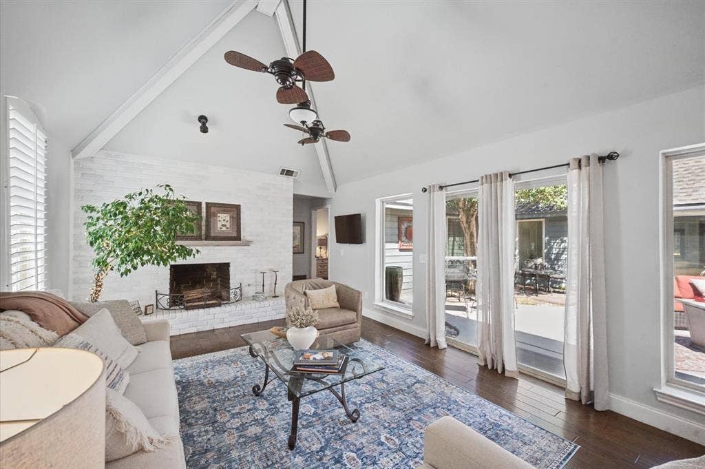 3220 Bandolino Lane, Plano, TX 75075 3220 Bandolino Lane, Plano, TX 75075