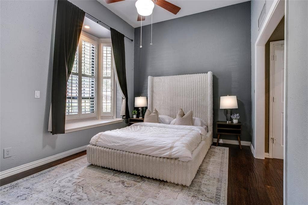 3228 San Jacinto Street, Dallas, TX 75204 3228 San Jacinto Street, Dallas, TX 75204