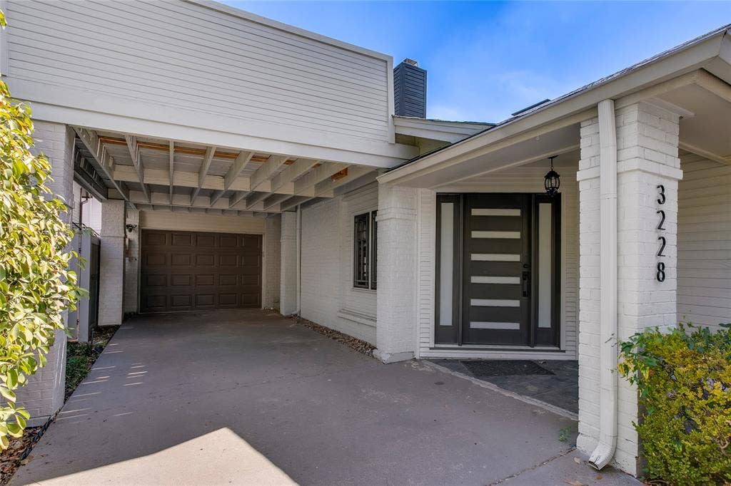 3228 San Jacinto Street, Dallas, TX 75204 3228 San Jacinto Street, Dallas, TX 75204