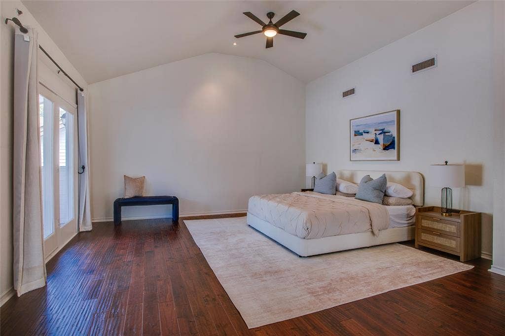 3228 San Jacinto Street, Dallas, TX 75204 3228 San Jacinto Street, Dallas, TX 75204