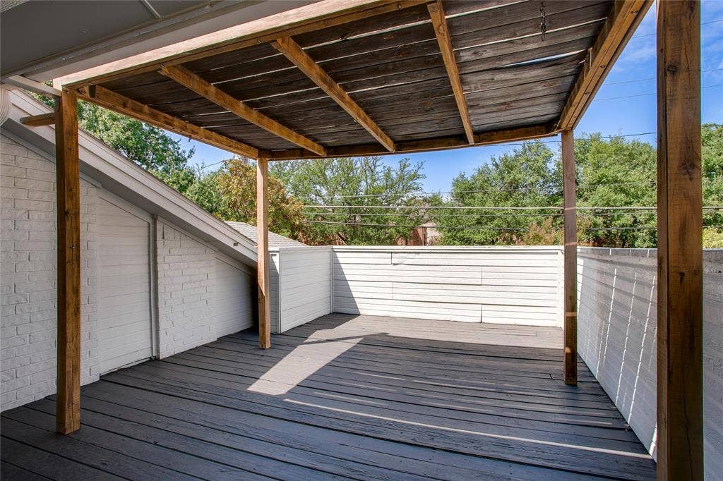 3228 San Jacinto Street, Dallas, TX 75204 3228 San Jacinto Street, Dallas, TX 75204