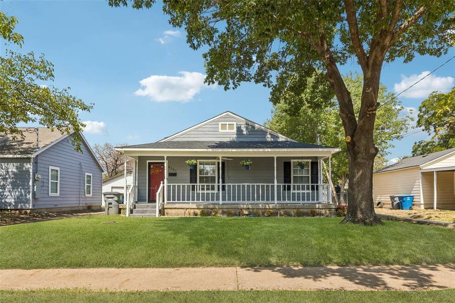 Property photo for 4227 Shelley Boulevard, Dallas, TX