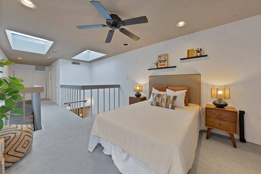 4003 Gilbert Avenue, #10, Dallas, TX 75219 4003 Gilbert Avenue, #10, Dallas, TX 75219
