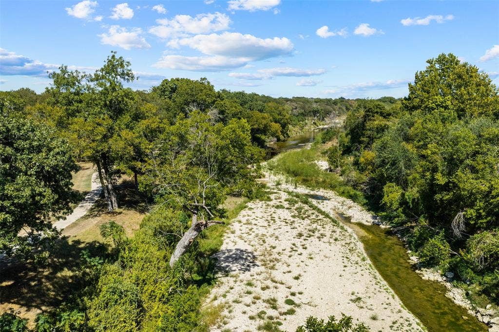 235 Settlers Creek Trail, Woodway, TX 76712 235 Settlers Creek Trail, Woodway, TX 76712