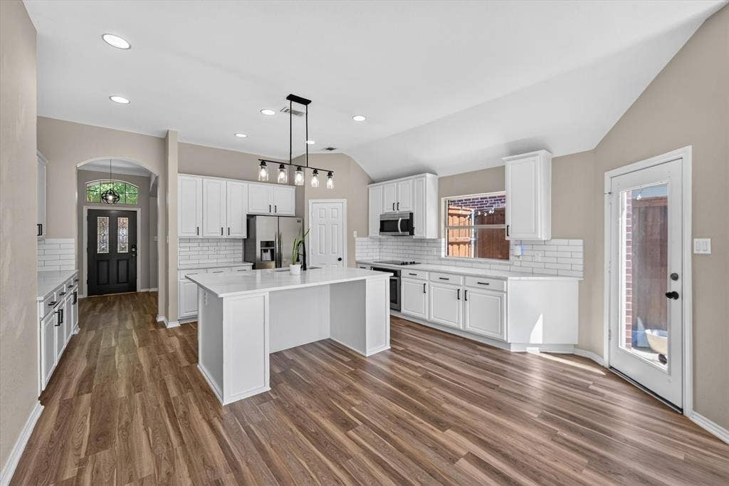 2503 Windgate Lane, Frisco, TX 75033 2503 Windgate Lane, Frisco, TX 75033