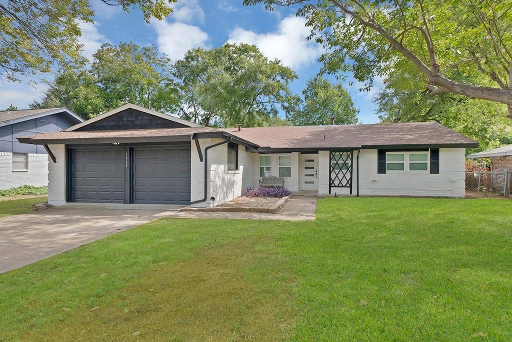 1715 Bradford Drive, Arlington, TX 76010 1715 Bradford Drive, Arlington, TX 76010