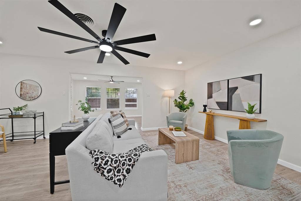 1715 Bradford Drive, Arlington, TX 76010 1715 Bradford Drive, Arlington, TX 76010