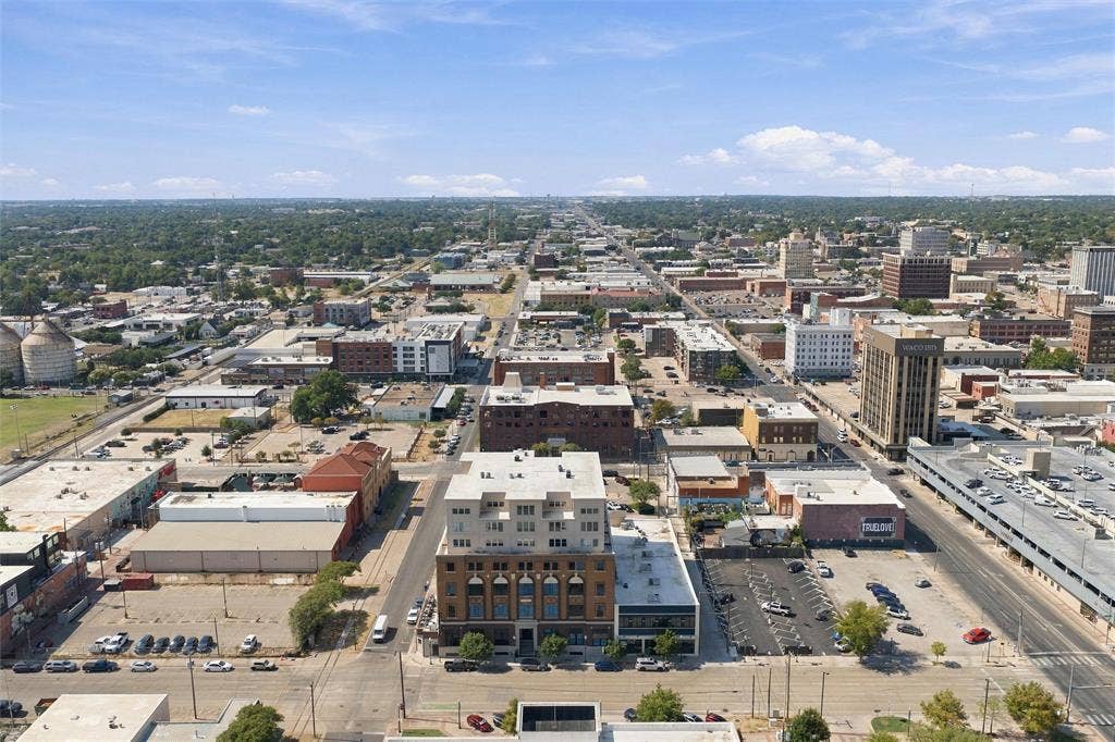 219 S 4th Street, #608, Waco, TX 76701 Downtown Waco