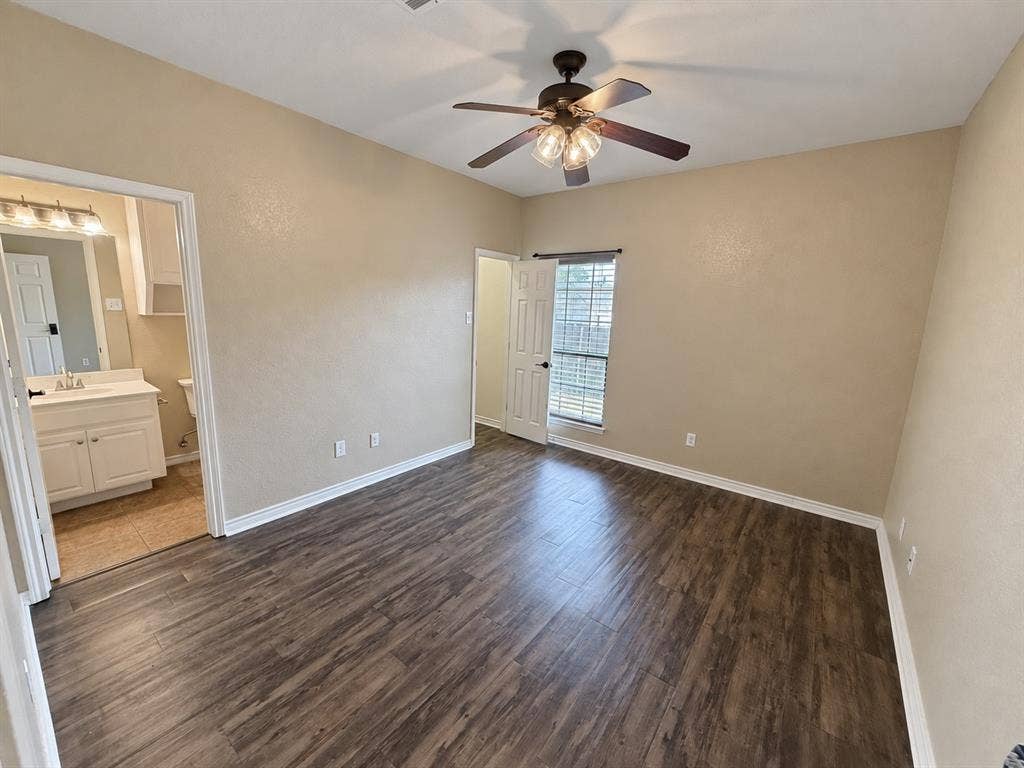 221 Gurley Lane, Waco, TX 76706 221 Gurley Lane, Waco, TX 76706