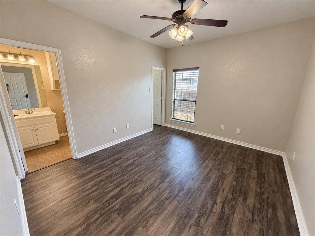 221 Gurley Lane, Waco, TX 76706 221 Gurley Lane, Waco, TX 76706