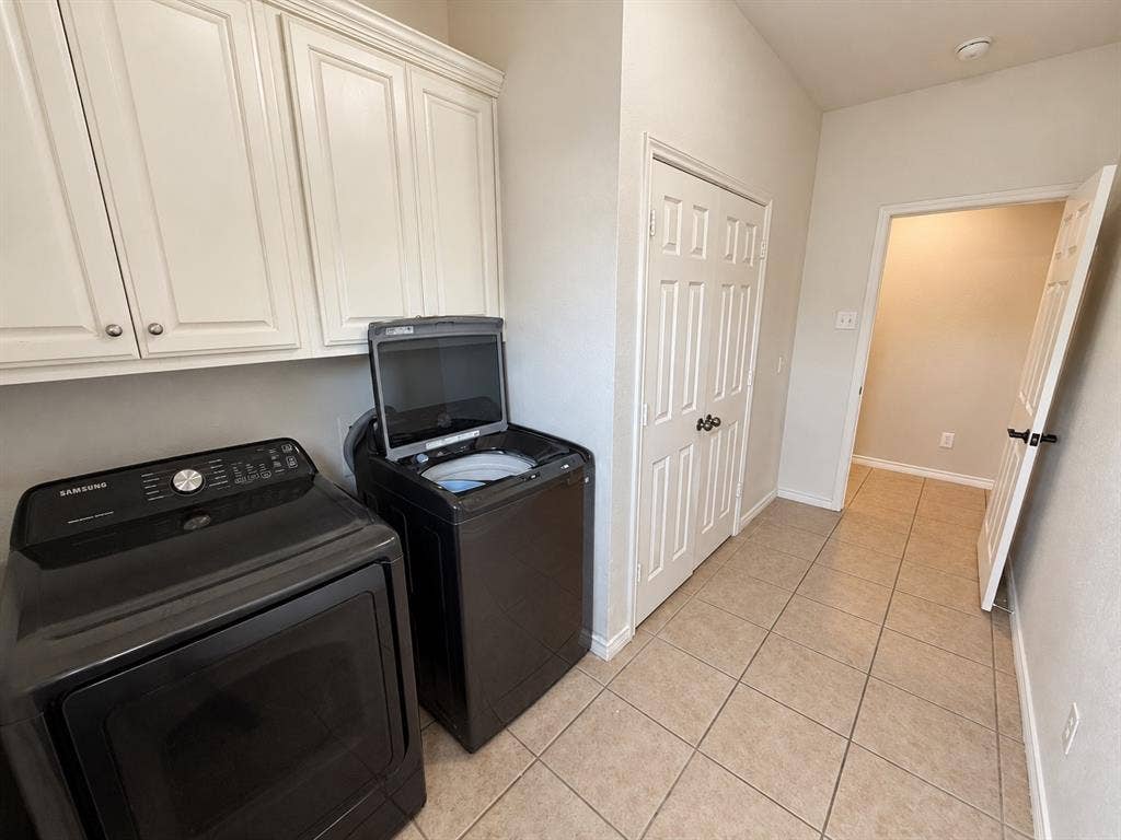 221 Gurley Lane, Waco, TX 76706 221 Gurley Lane, Waco, TX 76706