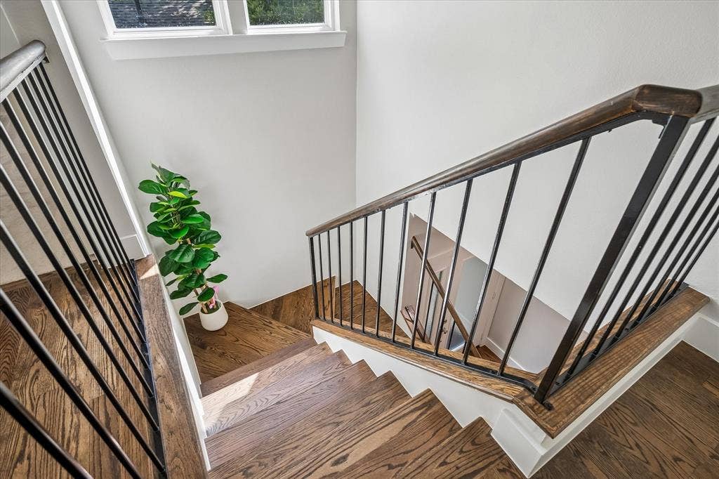 12466 Montego Plaza, Dallas, TX 75230