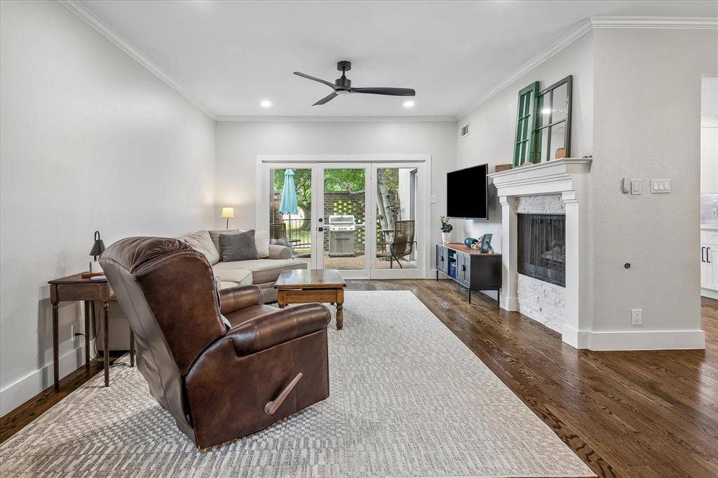 12466 Montego Plaza, Dallas, TX 75230