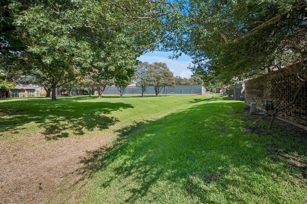 12466 Montego Plaza, Dallas, TX 75230