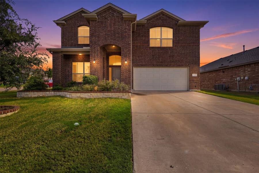 Property photo for 1101 Burlingame Drive, Cleburne, TX