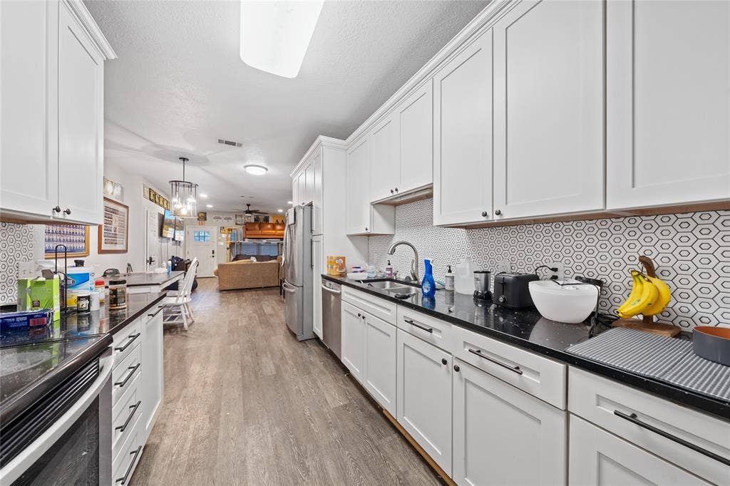 1218 Wood Avenue, Waco, TX 76706 1218 Wood Avenue, Waco, TX 76706