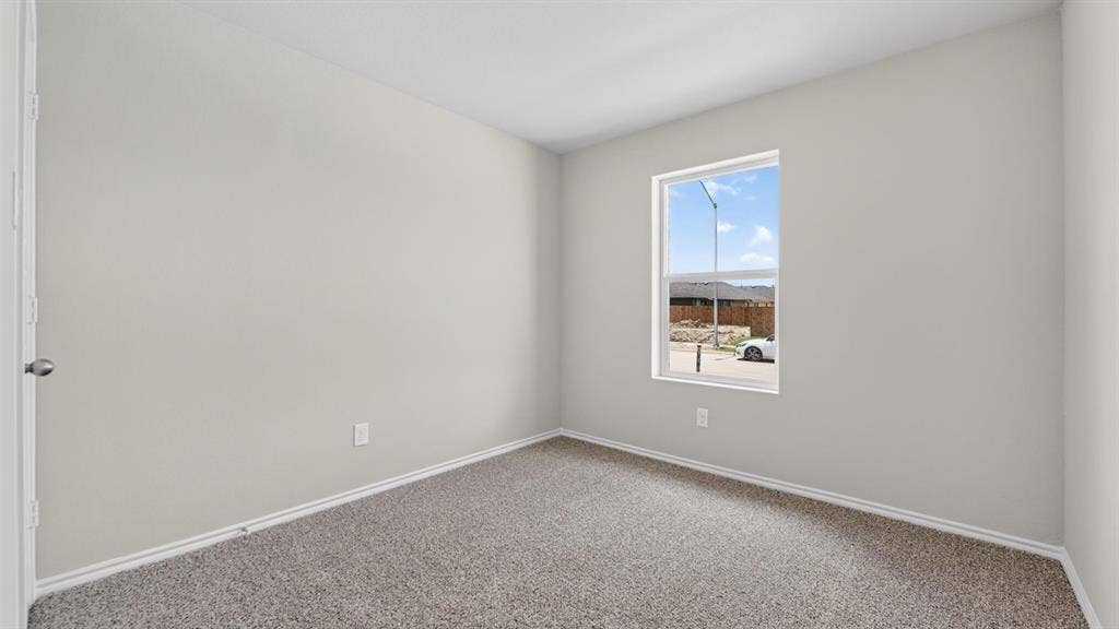 516 BABBLING BROOK Drive, Denton, TX 76259