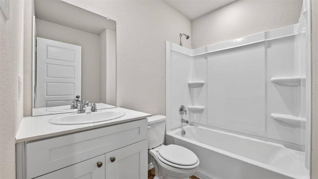 516 BABBLING BROOK Drive, Denton, TX 76259