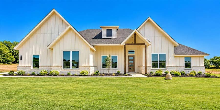 Property photo for 1042 VH Ranch Road, Poolville, TX