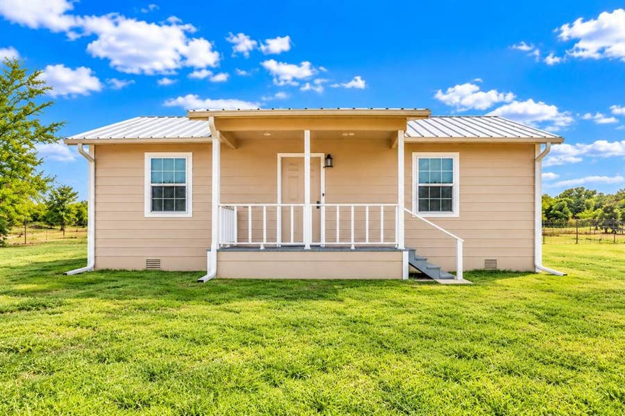 Property photo for 5259 County Road 4604, Commerce, TX