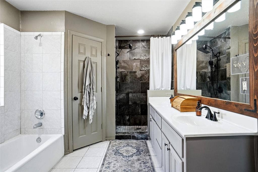414 Madison Place, Ponder, TX 76259